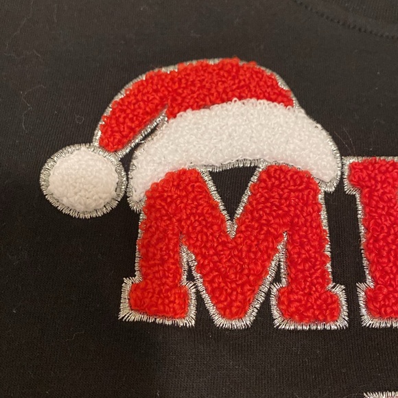 NWT small, Merry And Bright Tee. Resembles Judith March (reference only). - Picture 2 of 4